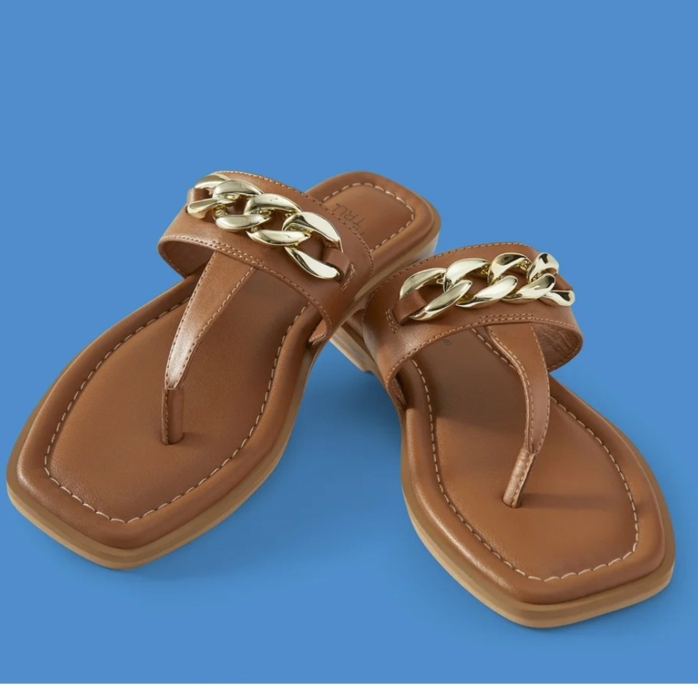 Time and Tru Cognac Chain Accent Sandals Size 9